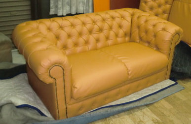 ソファーの画像