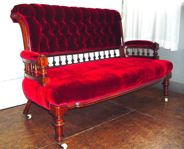 ソファーの画像